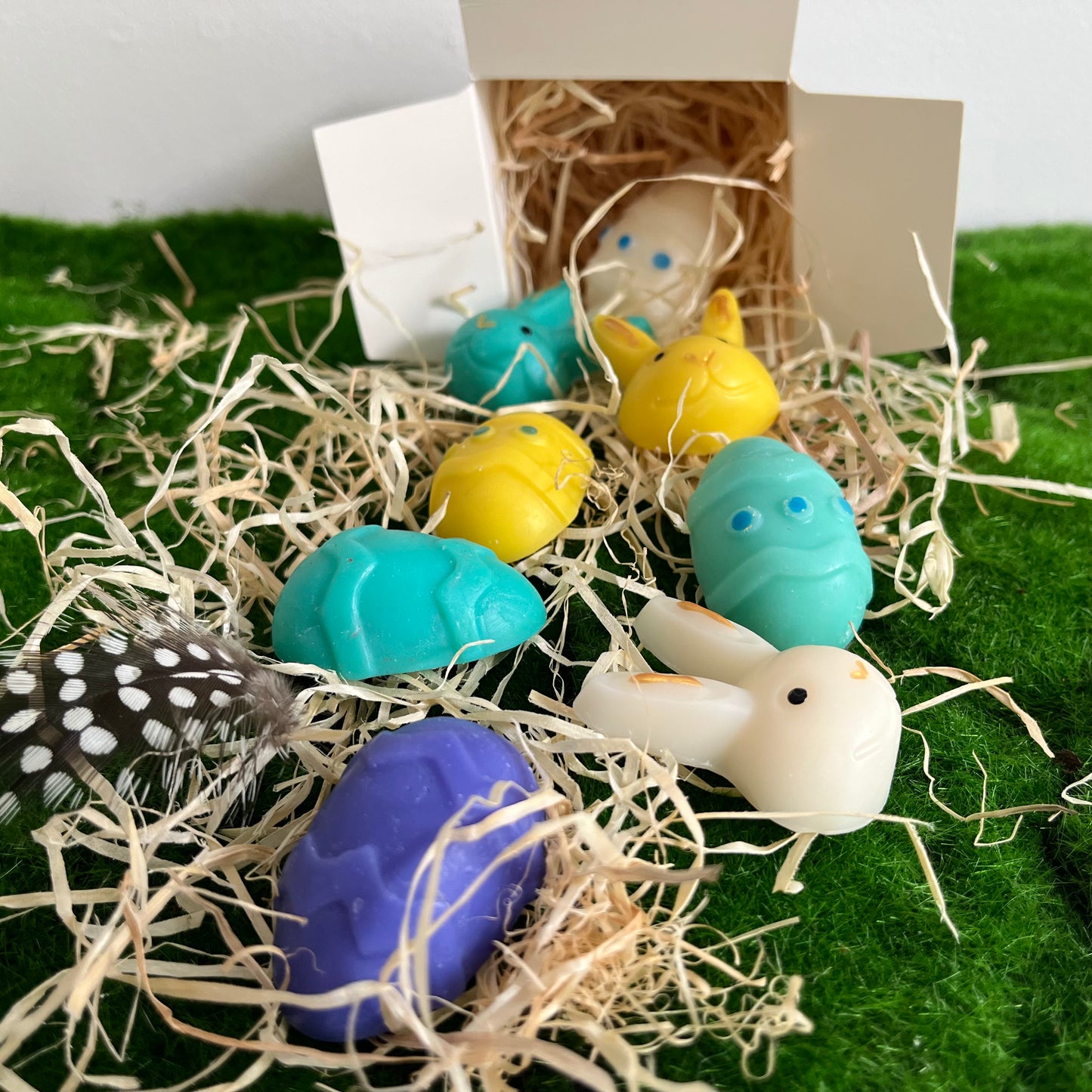 Edition limitée - Pâques : Coffret de 8 fondants parfumés Rocher Praliné 🐰🥚